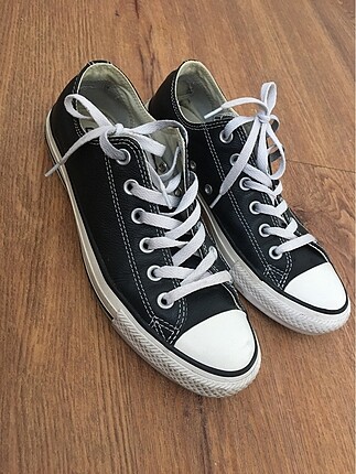 Siyah Deri Converse