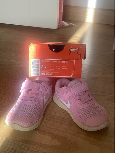 Nike revolution bebek ayakkabısı