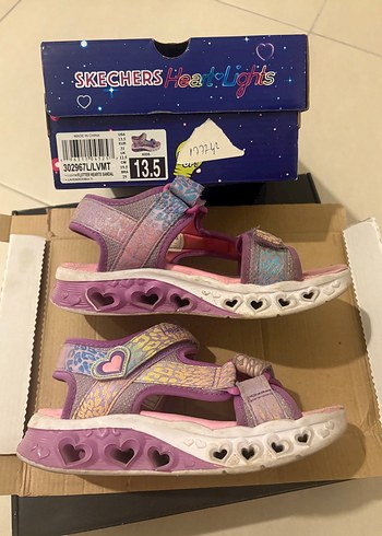 Skechers ürünü