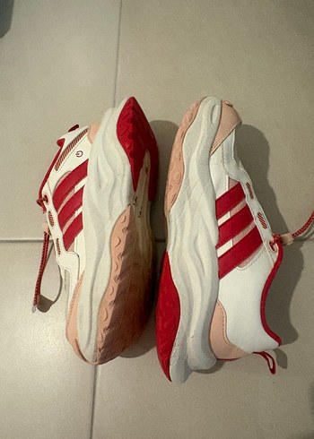 Adidas ürünü