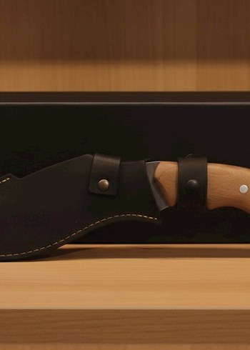 Kahverengi Saplı Deri Kılıflı Kaplan Ayak İzi Detaylı Bıçak - Görsel 3