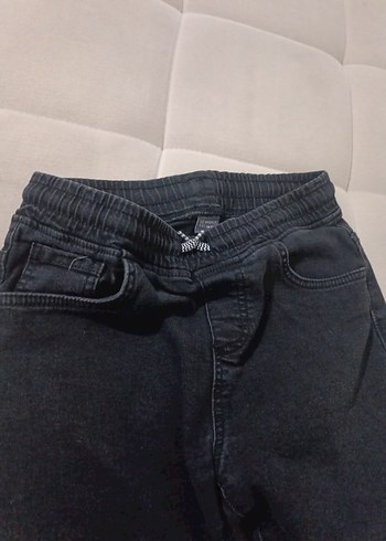 11-12 Yaş Beden LC Waikiki erkek çocuk kot pantolon