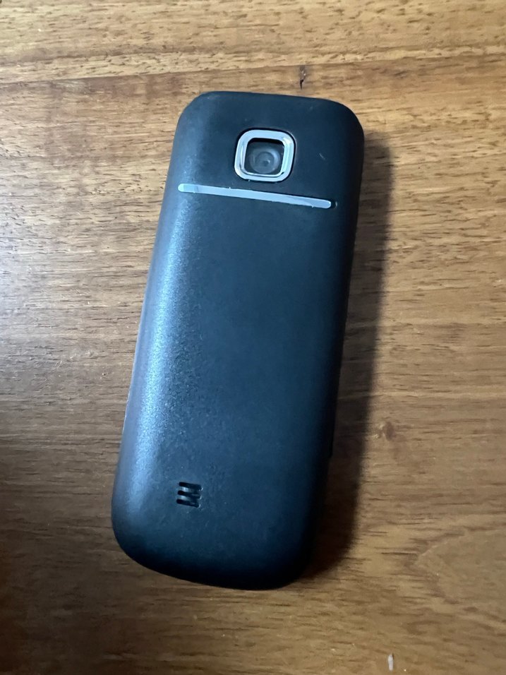 Klasik Siyah Kaydırmalı Telefon - Görsel 2