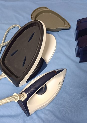 Philips Kazanli Beyaz Lacivert Utu