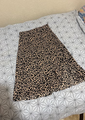 Kadın Kahverengi Yılan Desenli Pilili Uzun Etek - Görsel 2