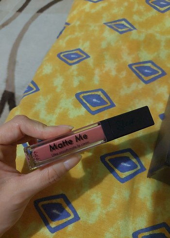 Matte Me Pembe Mat Sıvı Ruj