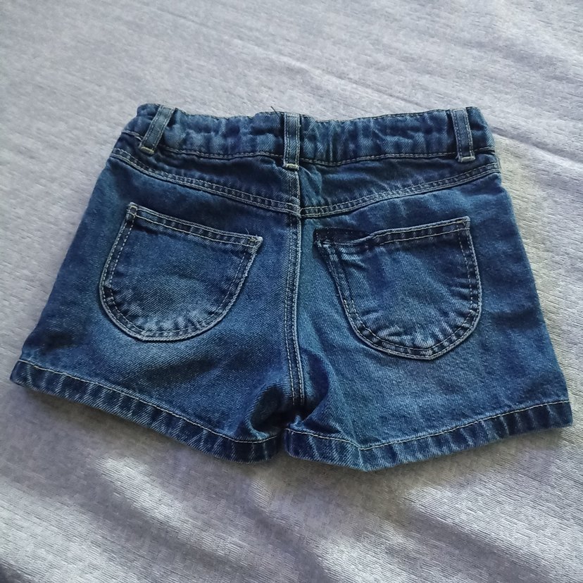 Nakışlı Düğmeli Kız Kot Şort - Görsel 2