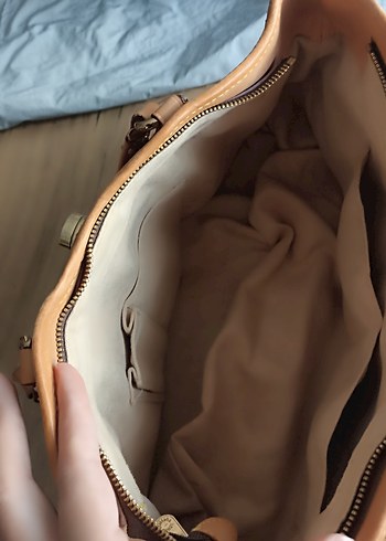 Kahverengi Deri Tokalı Kadın Çantası - Görsel 6