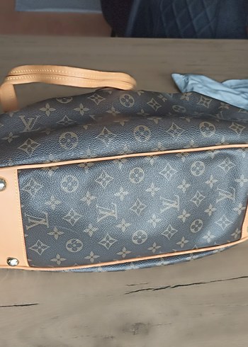 Kahverengi Deri Tokalı Kadın Çantası - Görsel 7