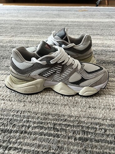 39 Beden beyaz Renk NEW BALANCE 9060
