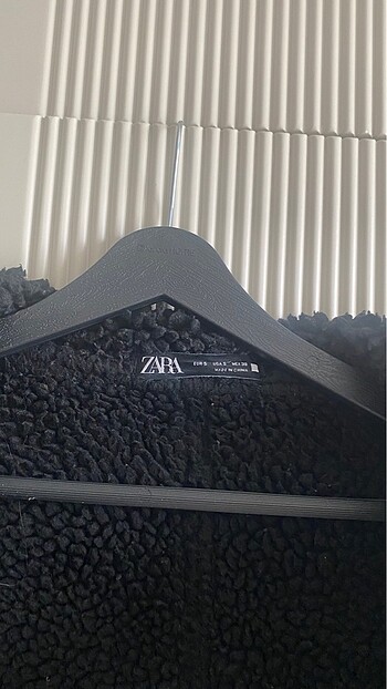 Zara zara mont