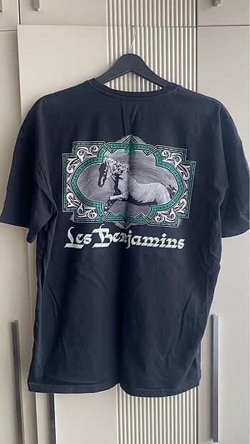 Les Benjamins erkek tşört