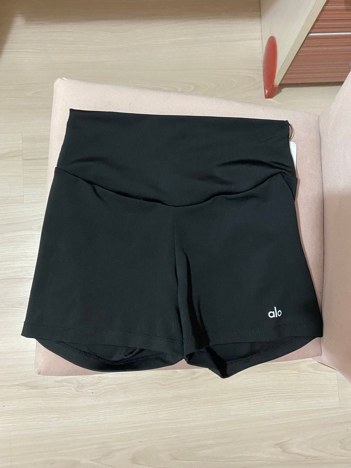 Alo Siyah Şort - Görsel 3