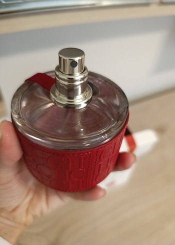 Carolina Herrera Kadın Parfümü 100 ml - Görsel 6