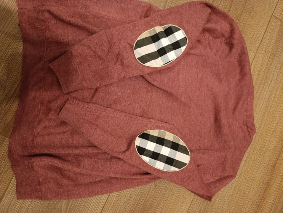 Bordo Düğmeli Hırka - Görsel 4