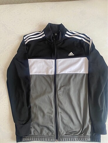 Adidas 13/14 YAŞ ERKEK ÇOCUK ADİDAS EŞOFMAN TAKIM