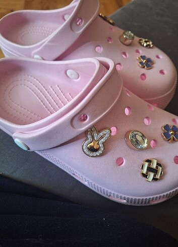 40 Beden Crocs terlik çok tatli sıfır