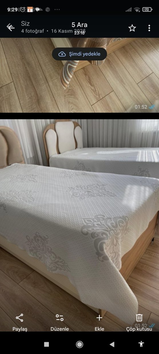 Gri İşlemeli Beyaz Yatak Örtüsü - Görsel 2