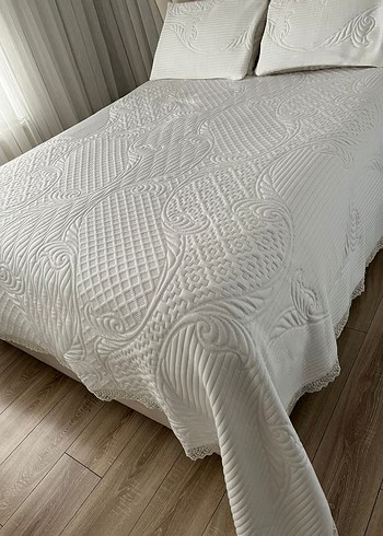 çift kişilik yatak örtüsü kabartmali kumaş - Görsel 2