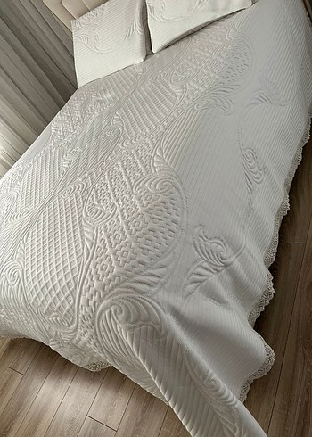 çift kişilik yatak örtüsü kabartmali kumaş - Görsel 5