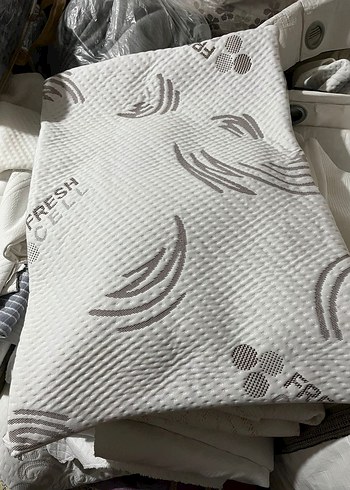 Baskılı Beyaz yastik kılıfı toptan alimlarda indirim olur - Görsel 2