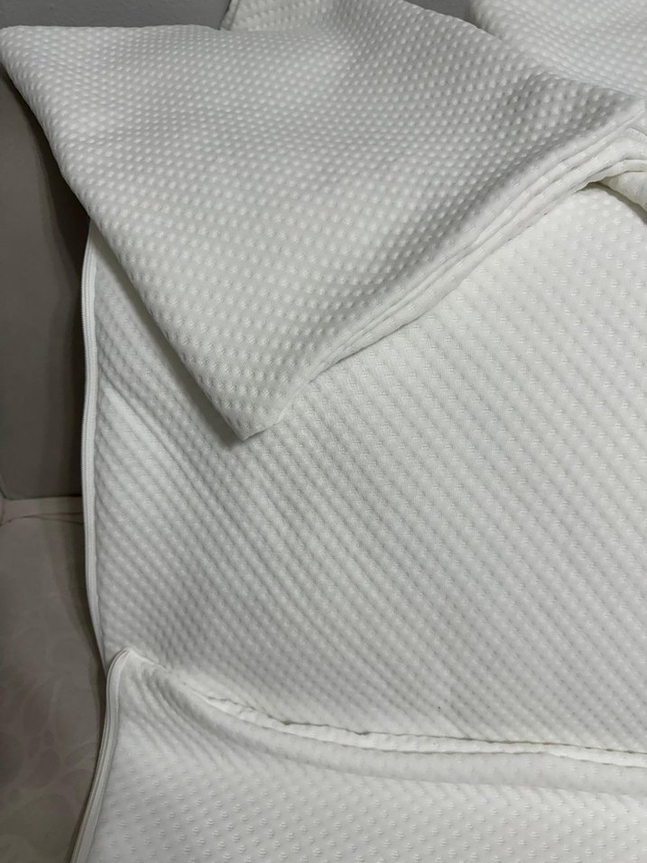 Beyaz Desensiz yastık kılıfları - Görsel 2