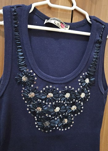 Boncuk İşlemeli Lacivert Triko Kadın Yelek - Görsel 2