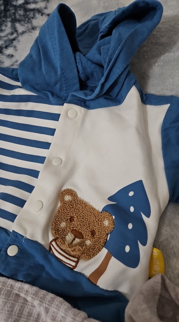 Uzun Kollu Kapüşonlu Bebek Takımı 2 ürün 1-3 ay - Görsel 3