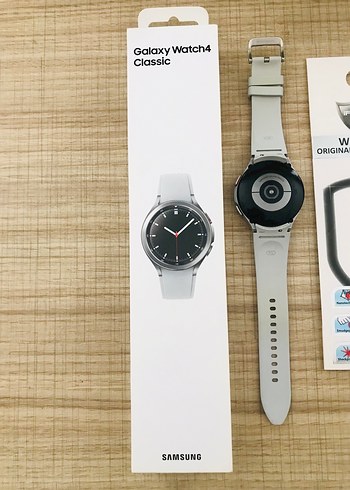 Samsung Galaxy Watch4 Classic Beyaz Akıllı Saat