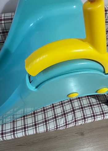 Diğer Renkli Mavi Çocuk Kaydırağı açıklamaya bakın