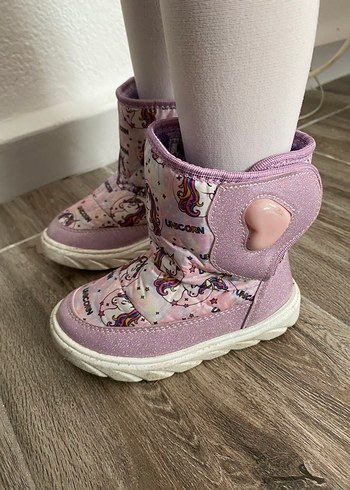 Kız Çocuk Unicorn Baskılı Pembe Bot - Görsel 3