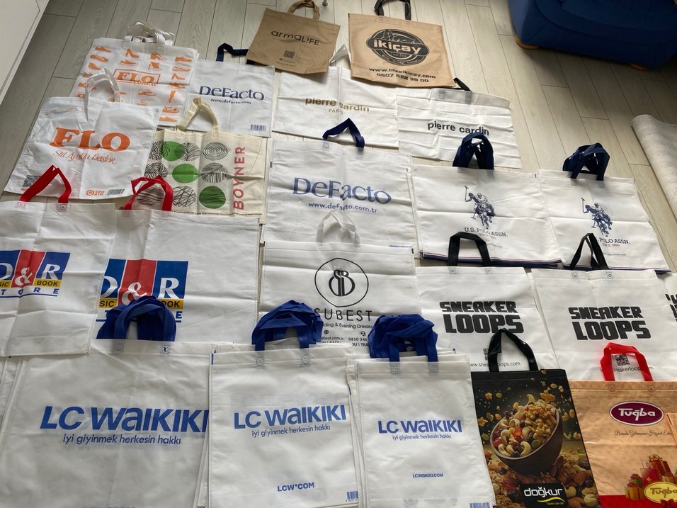 Beyaz Baskılı Kadın Tote Çanta Velcro - Görsel 2