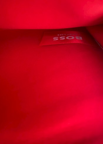 BOSS Kırmızı Deri Fermuarlı Kadın Cüzdan - Görsel 3