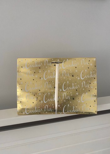 Parlak Altın Hediye Kutusu - Görsel 2