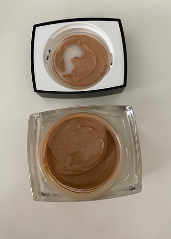 Chanel Vitalumière Fondöten Kremi Bej - Görsel 4