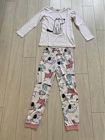 Pijama takımı