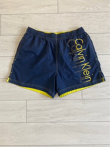 Calvin Klein Deniz şortu