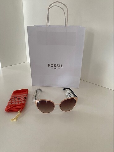 Fossil Güneş Gözlüğü