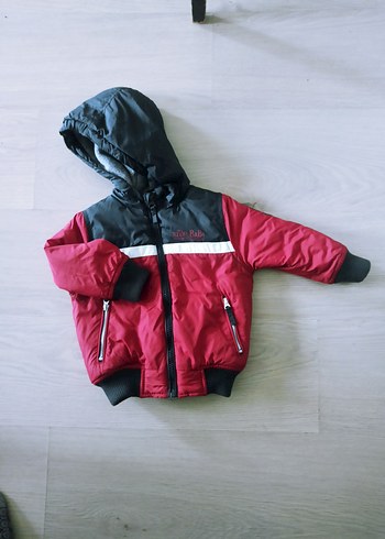 Kapüşonlu Kırmızı Erkek Çocuk Mont - Görsel 2