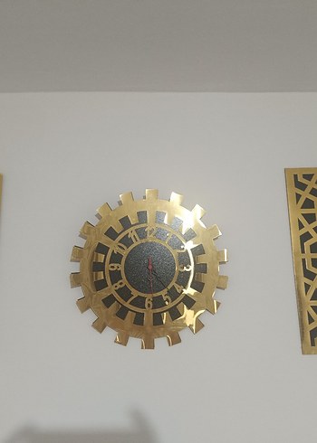Diğer Altın Renkli Duvar Saati 100 cm