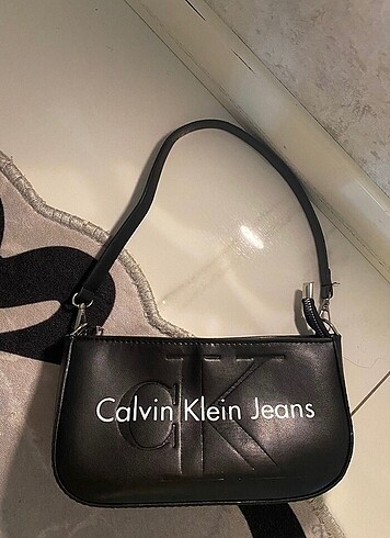 Siyah calvin klein baget çanta