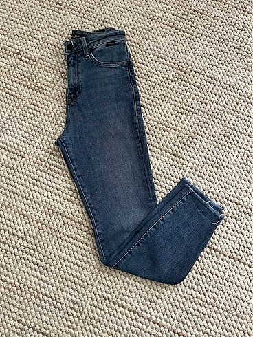 Mavi Skinny Jean 24/27