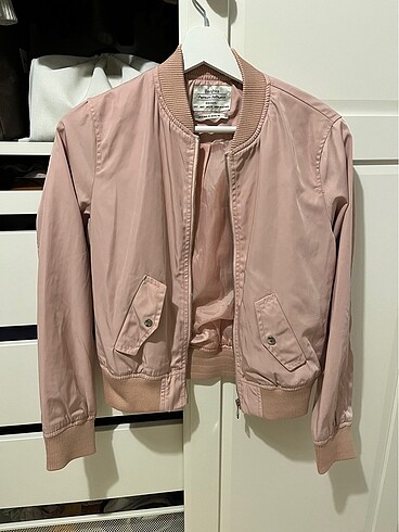 Bershka Pembe Bomber Ceket