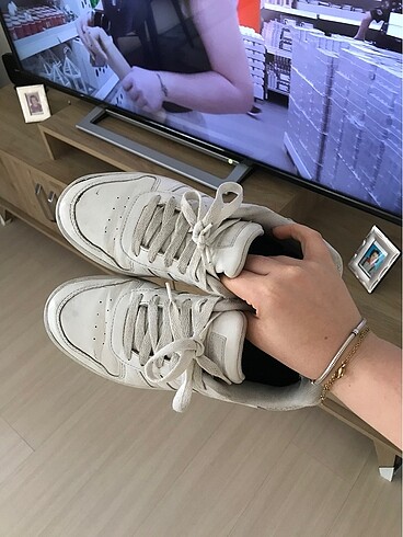 Adidas spor ayakkabı