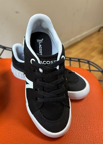 30 Beden siyah Renk Lacoste Erkek Çocuk Siyah Spor Ayakkabı
