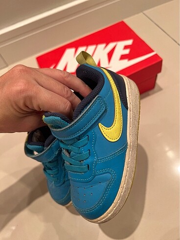 25 Beden Nike spor ayakkabı