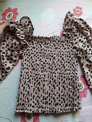 Bershka Leopar