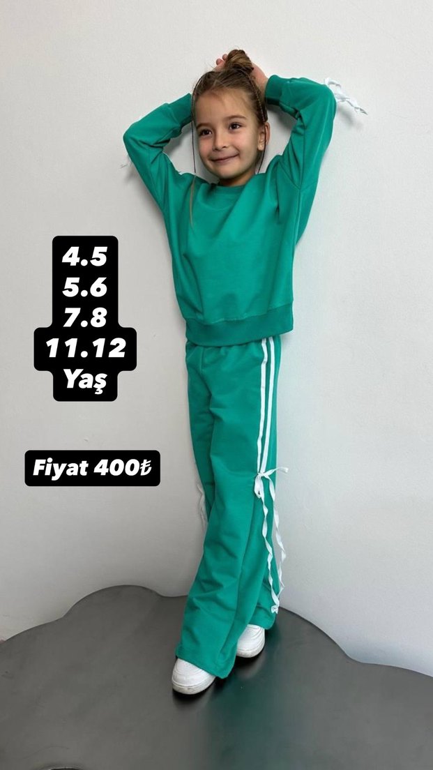 Kız Çocuk Yeşil Çizgili Eşofman Takımı - Görsel 2