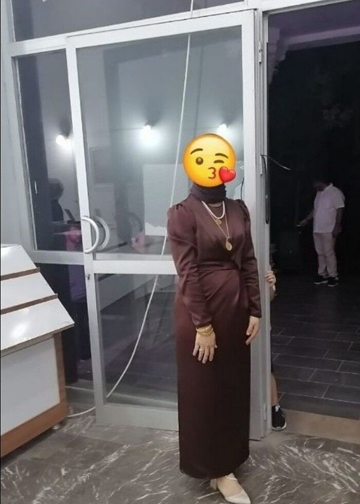 Saten tesettür abiye - Görsel 2