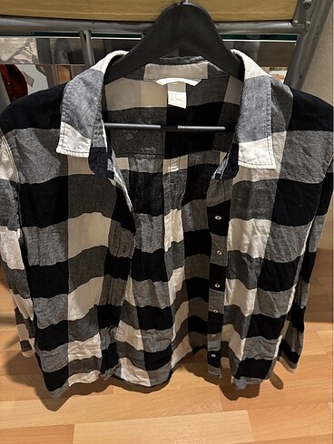 H&M gömlek